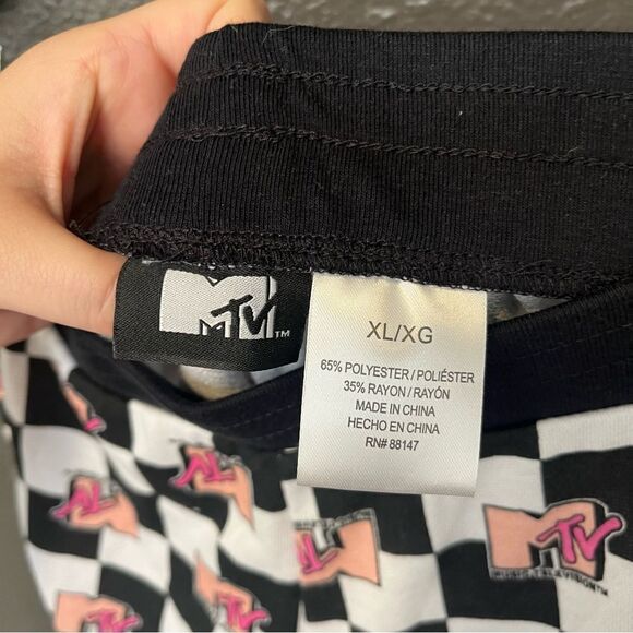NWOT MTV logod pajama bottoms - Picture 7 of 10